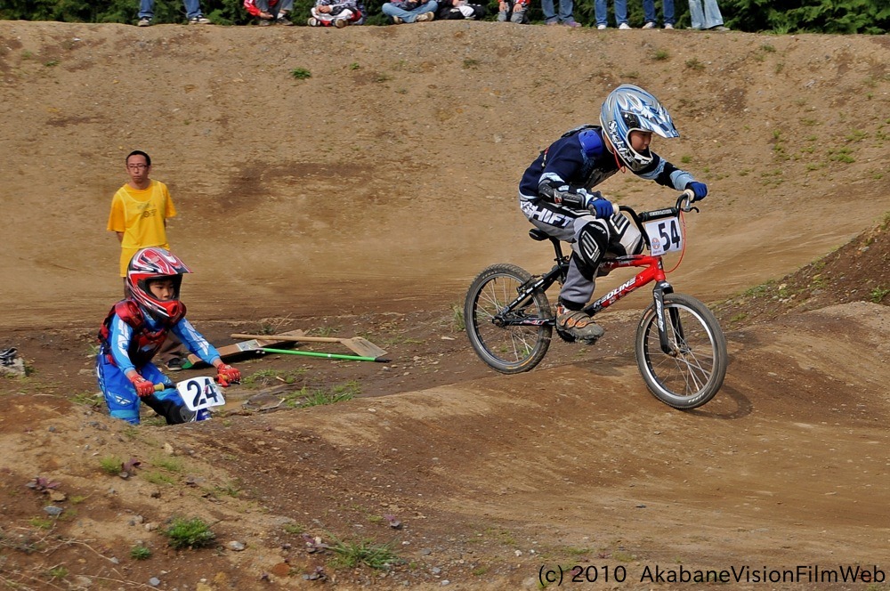 2010JOSF緑山４月定期戦VOL7：ミルキー９、ジュニアクラス決勝_b0065730_1641015.jpg