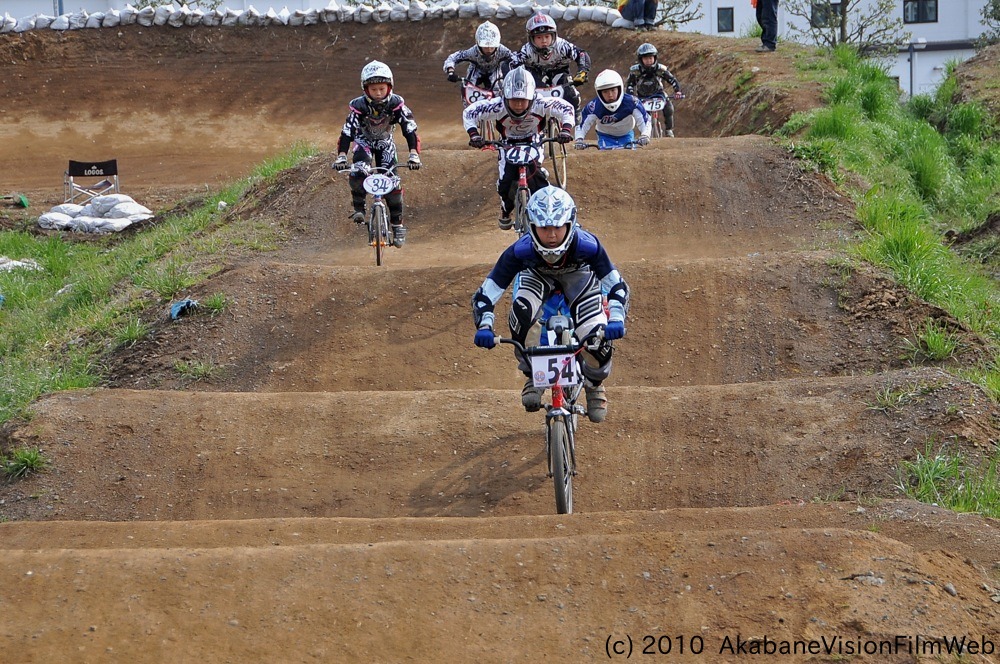 2010JOSF緑山４月定期戦VOL7：ミルキー９、ジュニアクラス決勝_b0065730_1642356.jpg