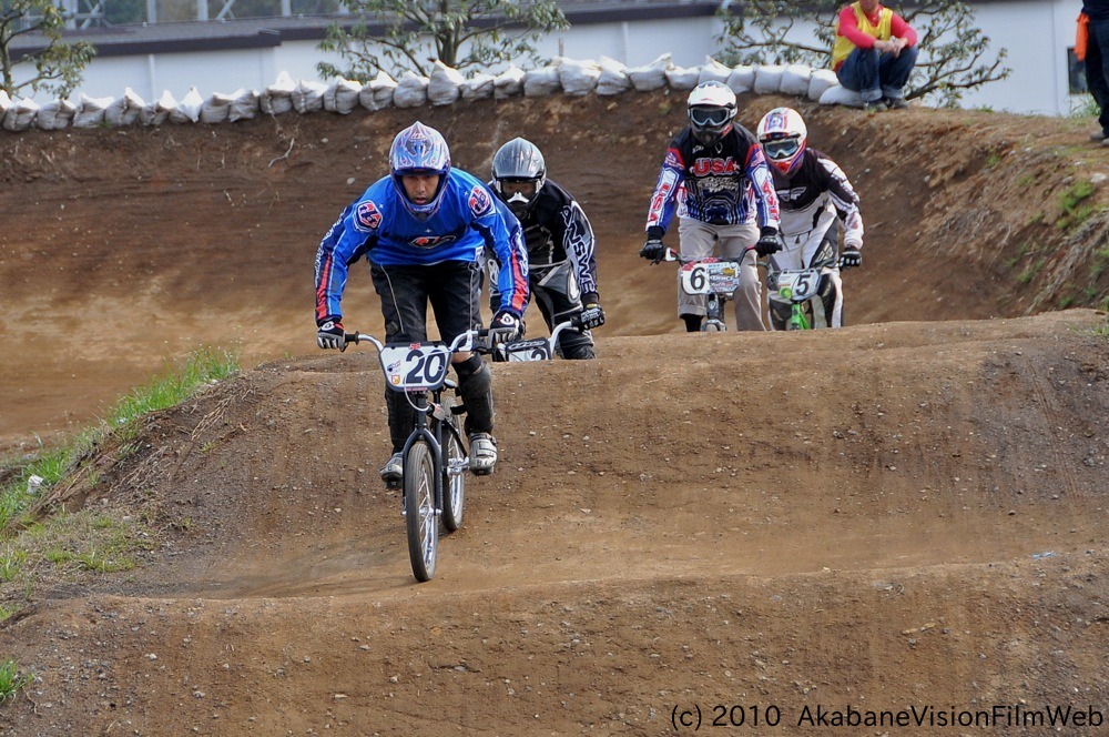 2010JOSF緑山４月定期戦VOL9：３０オーバー、マスターズクラス決勝_b0065730_19382364.jpg