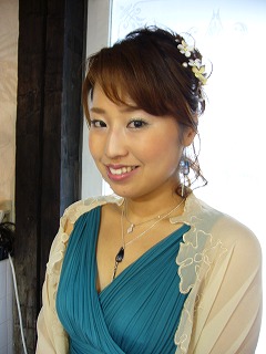 結婚式お出かけヘアー_a0123703_192377.jpg