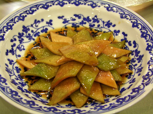 「上海2010 魚翅撈飯(ユーチーラオファン)のふかひれスープごはん」_a0000029_0523079.jpg