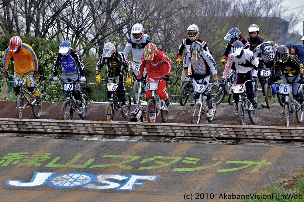 2010JOSF緑山４月定期戦VOL11：全クラス予選その２　オンボードカメラ動画有り_b0065730_17232062.jpg