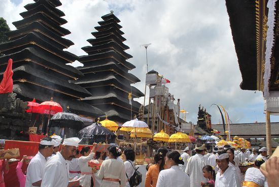 一度はブサキ参り 2009,APR＠Pura Besakih_b0185433_21305690.jpg