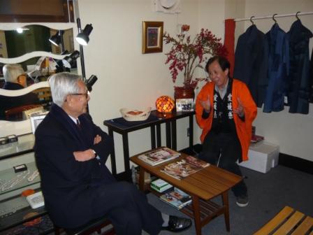 加戸知事が愛媛のアンテナショップ いよかん を訪問 愛媛県職員ブログ