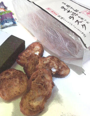 黒七味ラスク_a0115906_1445840.jpg
