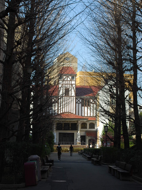 東京・早稲田大学坪内博士演劇博物館(昭和モダン建築探訪)_f0142606_6205515.jpg