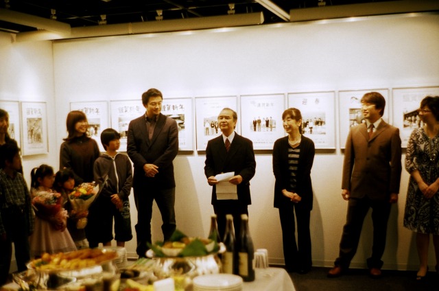 42枚の年賀状写真展、写ってました!_d0138130_12322996.jpg