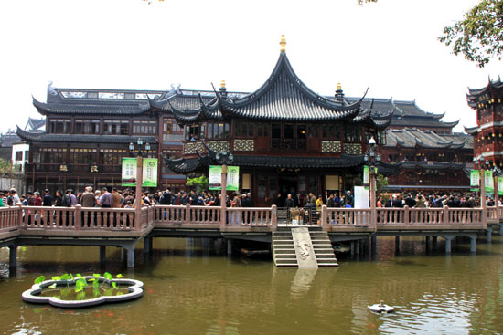 上海4 老街豫園_e0048413_2213341.jpg