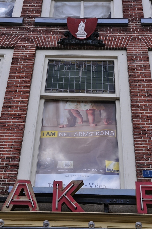 オランダのニコンの広告_f0050534_0415897.jpg