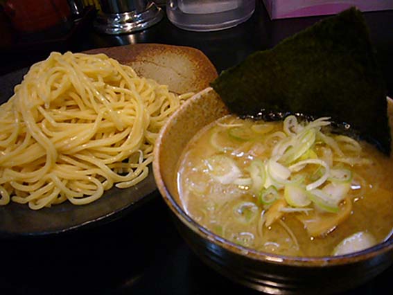 つけ麺「あびす」大盛720円_d0147156_1423678.jpg