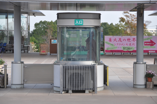 室外機萌え_e0171573_23532456.jpg