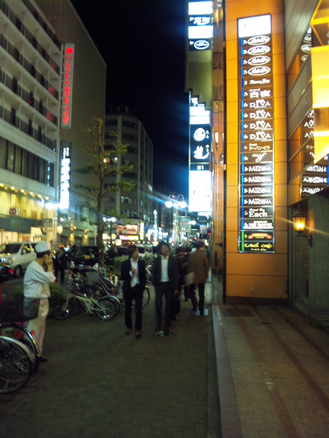 2010.4.23    飲んだ後のラーメンが旨い !_b0062214_2349416.jpg