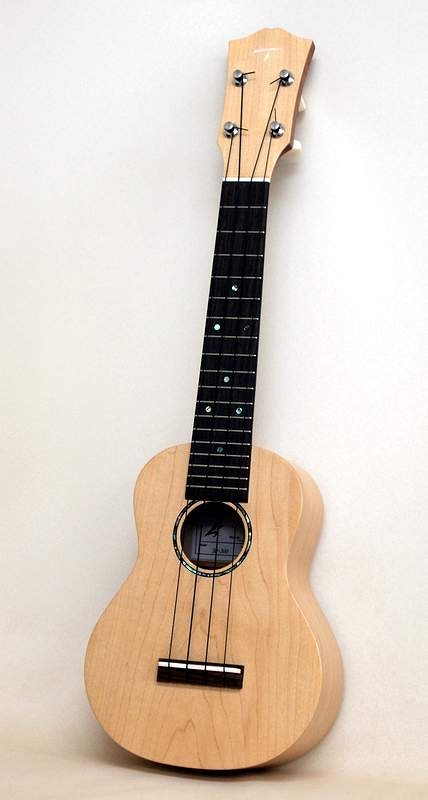 Tsのメイプルウクレレ入荷 ウクレレ ギターレッスン ショップ スタジオfe パームミュージック 倉敷 岡山