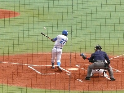 4月19日 東都大学野球2部 青学大対駒澤大_b0166128_1337738.jpg