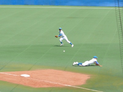 4月19日 東都大学野球2部 青学大対駒澤大_b0166128_13525675.jpg