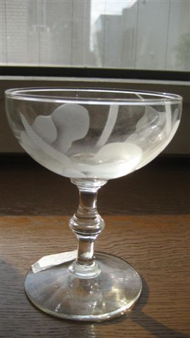 Hawaiian Antique Glasses_a0123465_23422652.jpg