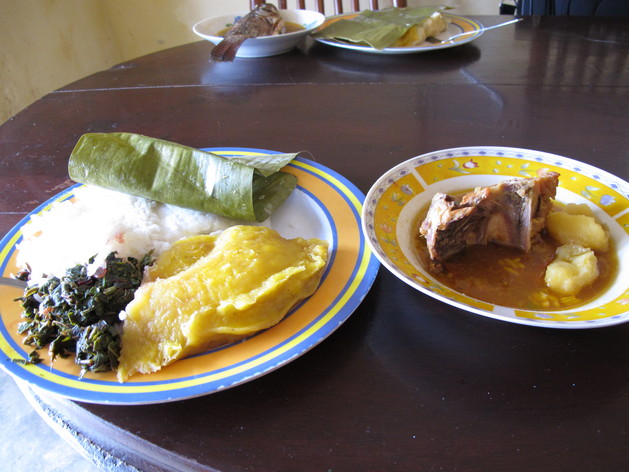 ウガンダ料理 カンパラメモランダム