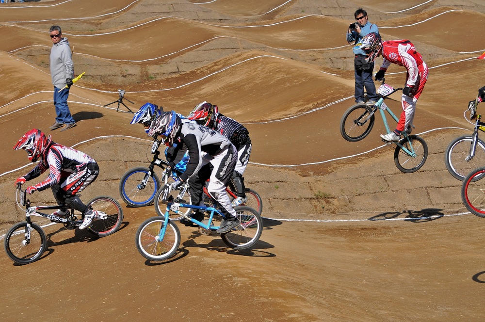 2010JBMXF全日本BMX選手権in秩父大会VOL1：エリートクラス決勝_b0065730_23174420.jpg