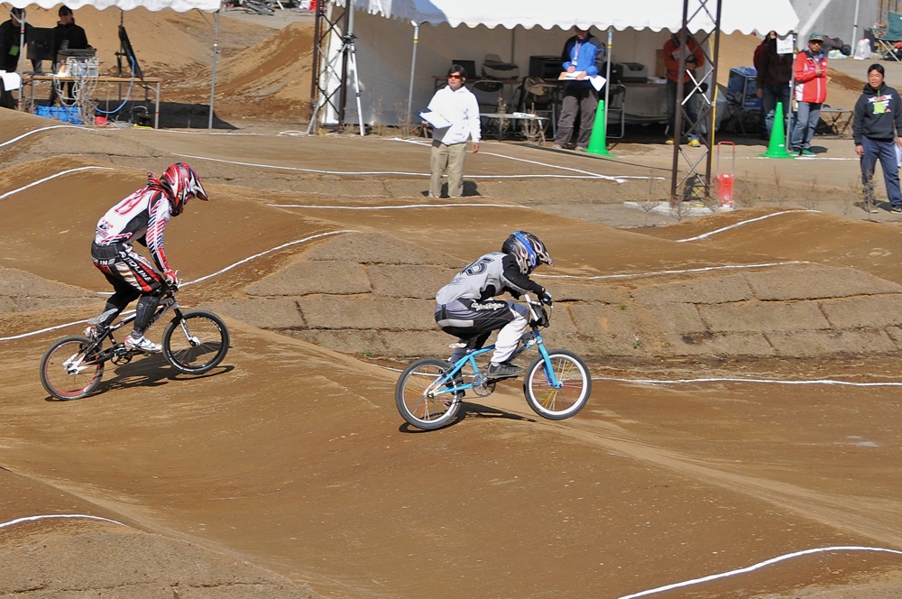 2010JBMXF全日本BMX選手権in秩父大会VOL1：エリートクラス決勝_b0065730_23223535.jpg