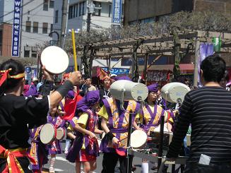 ふじの花 咲いてないのに 藤まつり♪_b0024439_193166.jpg