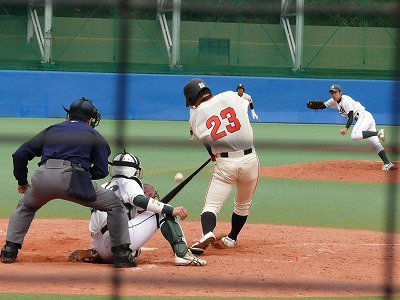 4月20日 東都大学野球2部 日本大対東農大_b0166128_11353318.jpg