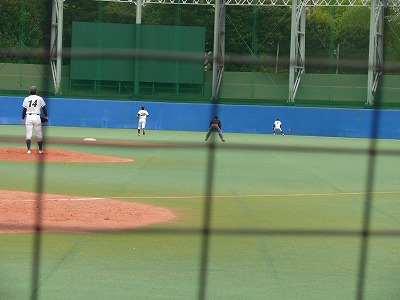 ４月２０日　東都大学野球２部　日本大対東農大_b0166128_1135917.jpg