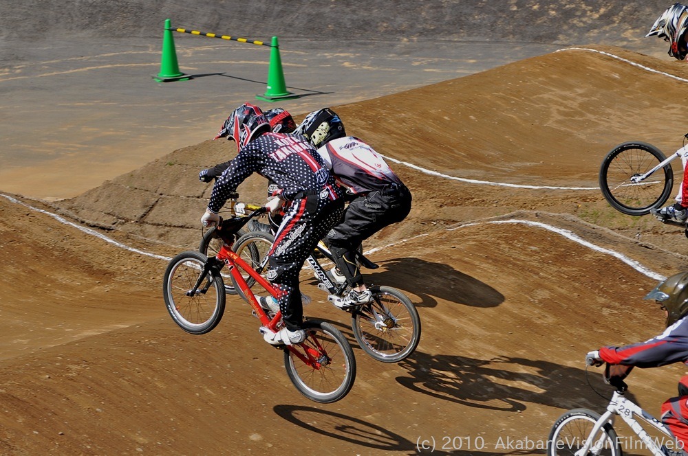 2010JBMXF全日本BMX選手権in秩父大会VOL6：ボーイズ15-16才クラス決勝_b0065730_19233193.jpg