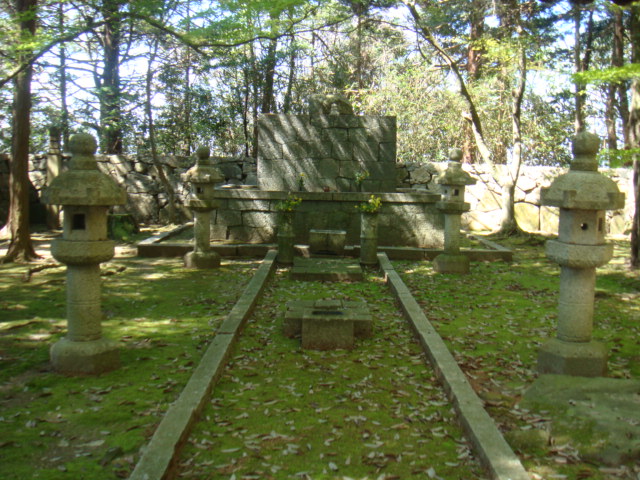b0105441_1345347.jpg