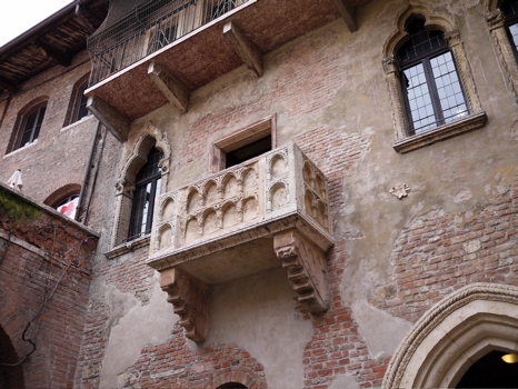 e0123299_10688.jpg