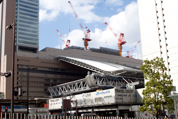 中山英之　誰がために建築は建つか_a0148612_18545921.jpg