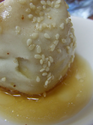「上海2010 小楊生煎の焼き小龍包」_a0000029_1144473.jpg