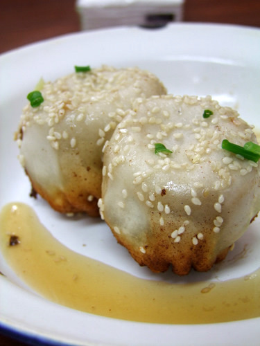 「上海2010 小楊生煎の焼き小龍包」_a0000029_11503487.jpg
