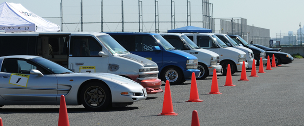 ラッキーオートのジムカーナ大会 編集者の独り言 ラッキーオートのジムカーナ大会 編集者の独り言