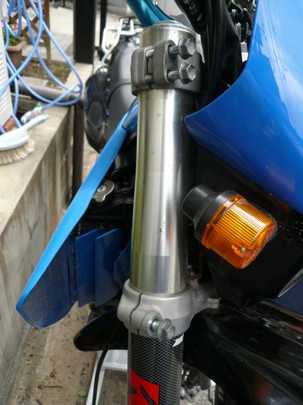 バイクメンテナンス フロントフォーク交換編_f0097683_1672710.jpg