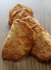 L\'arôme de l\'amande アーモンドの香り_c0097611_10584392.jpg