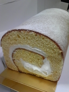 ボックサンのロールケーキ ぽんぽん備忘録 ボックサンのロールケーキ ぽんぽん備忘録