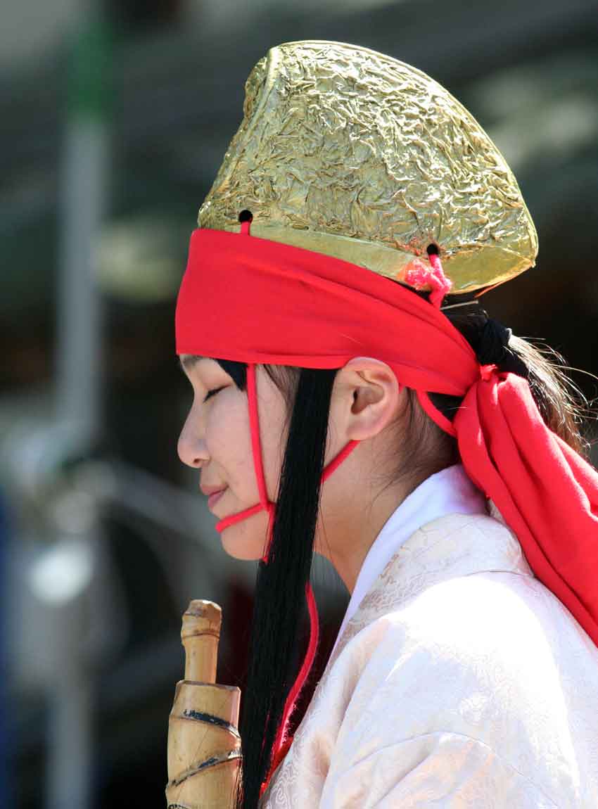 大滝山「西照神社」で見た「石見神楽」-2♪_d0058941_20584998.jpg