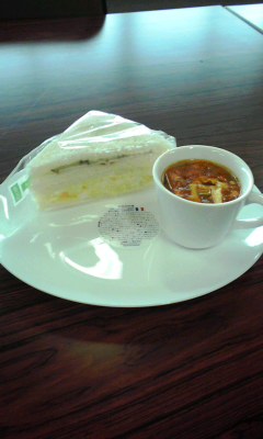 100428 早くも満月の頂き物♪_f0164842_16371690.jpg