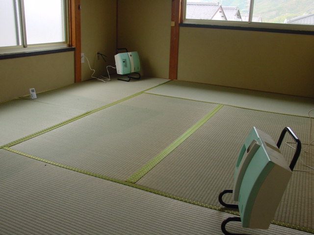 e0196845_1311924.jpg