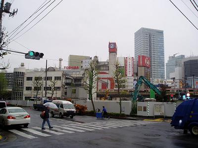 さよなら交通博物館　建物の解体状況(6)_f0030574_22213120.jpg