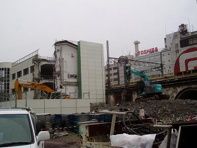 さよなら交通博物館 建物の解体状況(6)_f0030574_22301166.jpg