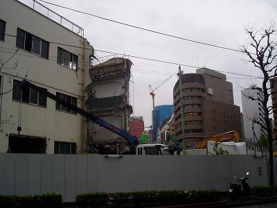 さよなら交通博物館 建物の解体状況(6)_f0030574_22405237.jpg