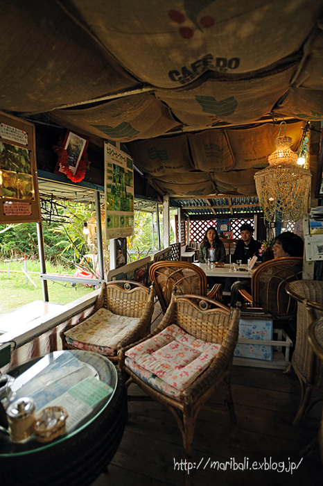 沖縄 三月 北部 ヒロ コーヒーファーム 名護市 新山食堂 A Window