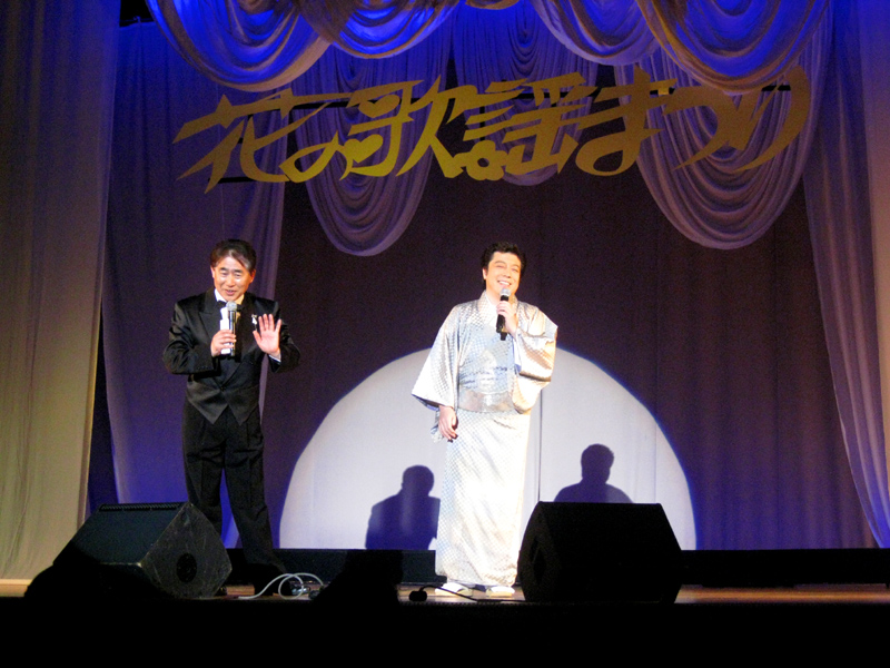 東海ラジオ放送公開録音・花の歌謡まつり_b0083801_1895513.jpg