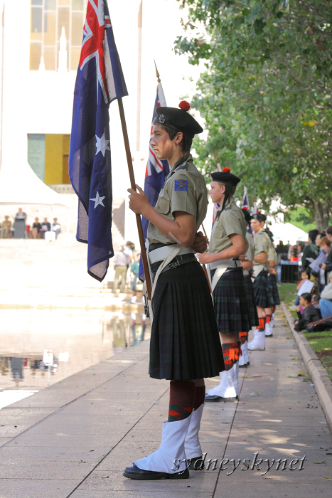 ANZAC DAY 2010 -2-_f0084337_19462921.jpg