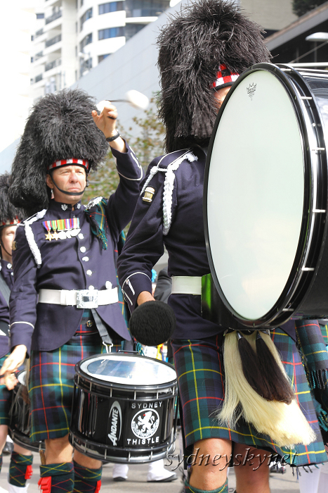 ANZAC DAY 2010 -2-_f0084337_19475763.jpg