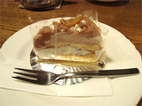 吉祥寺「La cour café ラ クール カフェ」へ行く_f0232060_1614726.jpg