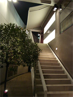 広尾「RESTAURANT & BAR J」へ行く。 _f0232060_18191296.jpg