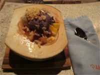 セブ島へ行く。⑤ ~Pulchraでの食事 夕食&夜食編~_f0232060_21344099.jpg