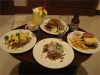 セブ島へ行く。⑤ ~Pulchraでの食事 夕食&夜食編~_f0232060_21345957.jpg